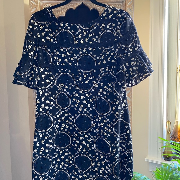 Free People Black Ruffle Sleeve Dress White Floral Pattern Size 2 - Picture 7 of 9